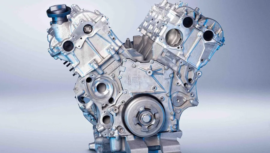 Instand gesetzter Mercedes-V6-Austauschmotor von MIK Motoren